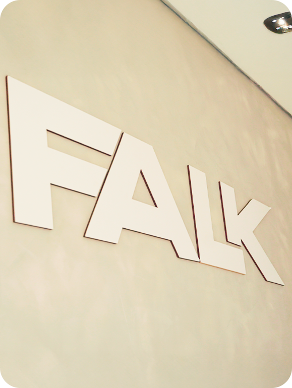 Falk Mídia - Aqui o seu negócio decola!